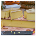 Spicchi di stagionati con crosta naturale